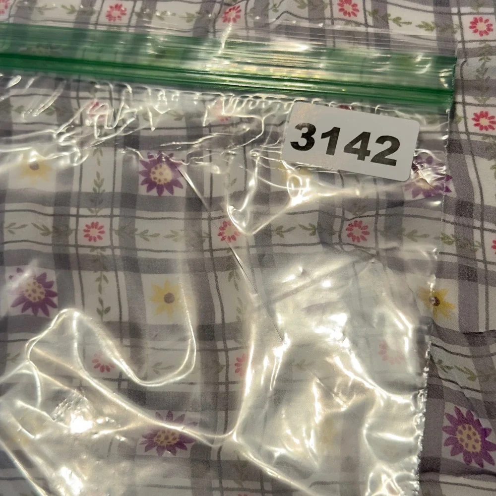 Cejon Silk Scarf Square Plaid Floral Purple Yellow Vtg Y2K 90s Printed‎ in Korea